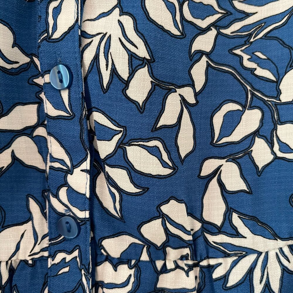 Fortune + Ivy Blue L Women's Blouse Sleeveless (NWOT) - Picture 3 of 4